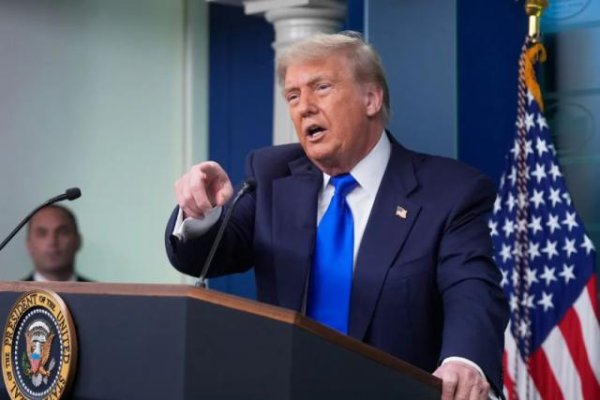 杜德配资 这两类人将失去美国公民身份！美政府废除“出生公民权”获最高法院有利裁决，特朗普：巨大胜利！